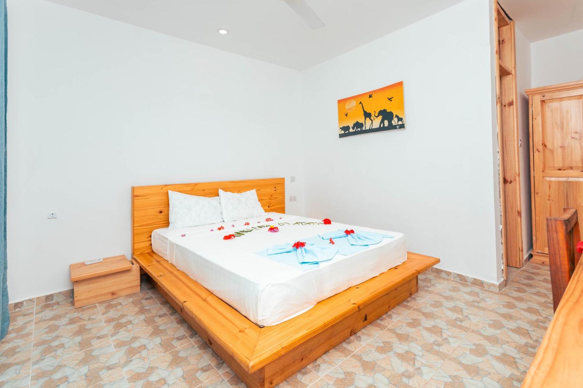 Tiki Beach Club & Resort (Adults Only) Bwejuu Ngoại thất bức ảnh