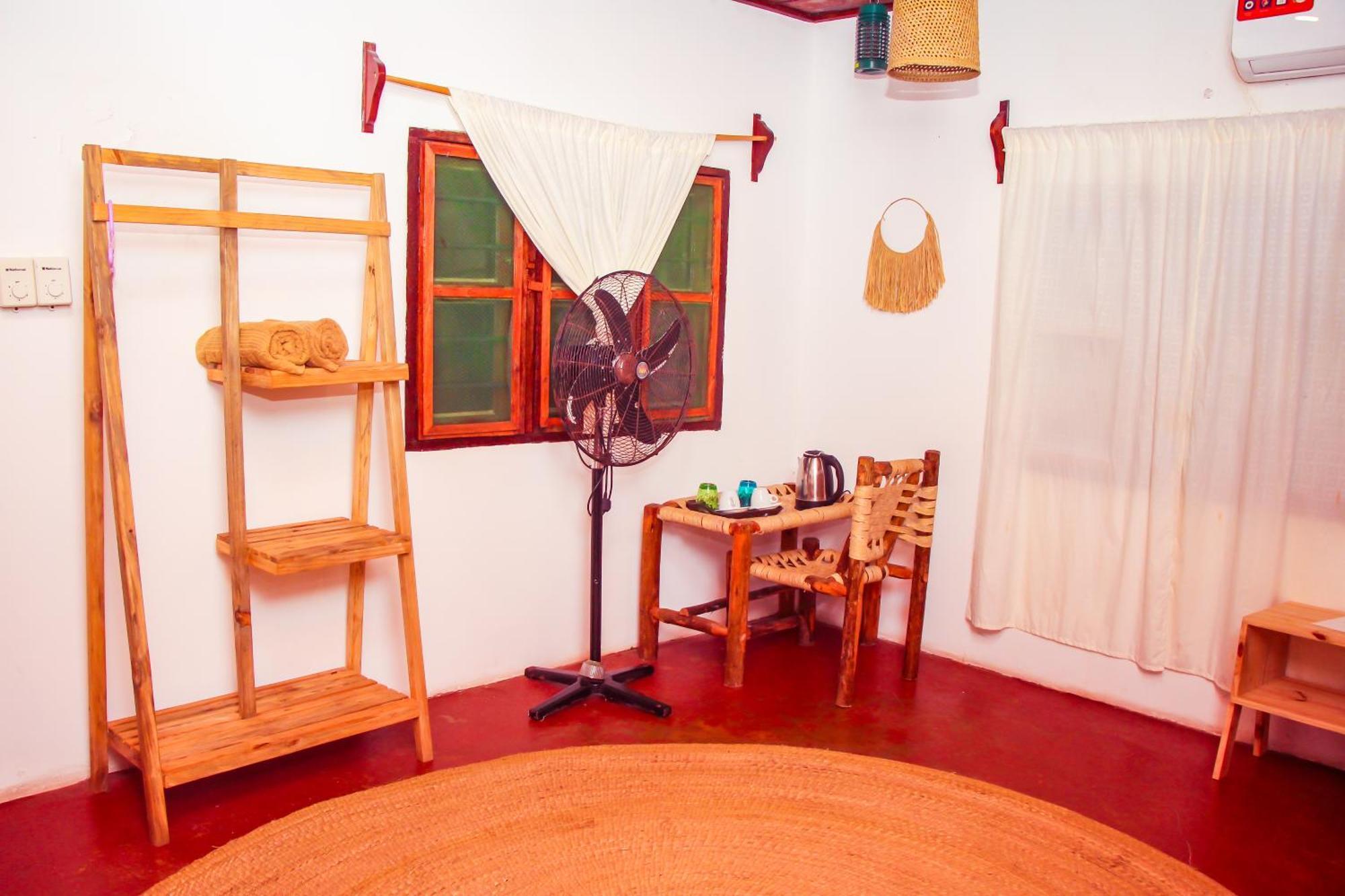 Tiki Beach Club & Resort (Adults Only) Bwejuu Ngoại thất bức ảnh