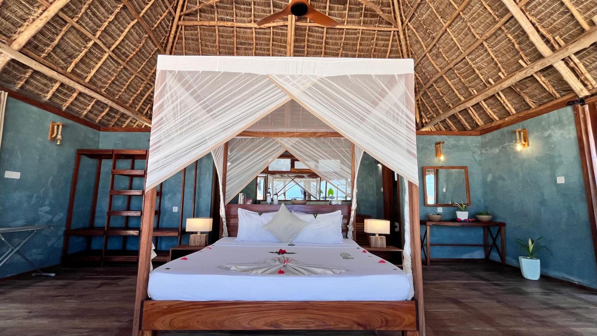 Tiki Beach Club & Resort (Adults Only) Bwejuu Ngoại thất bức ảnh