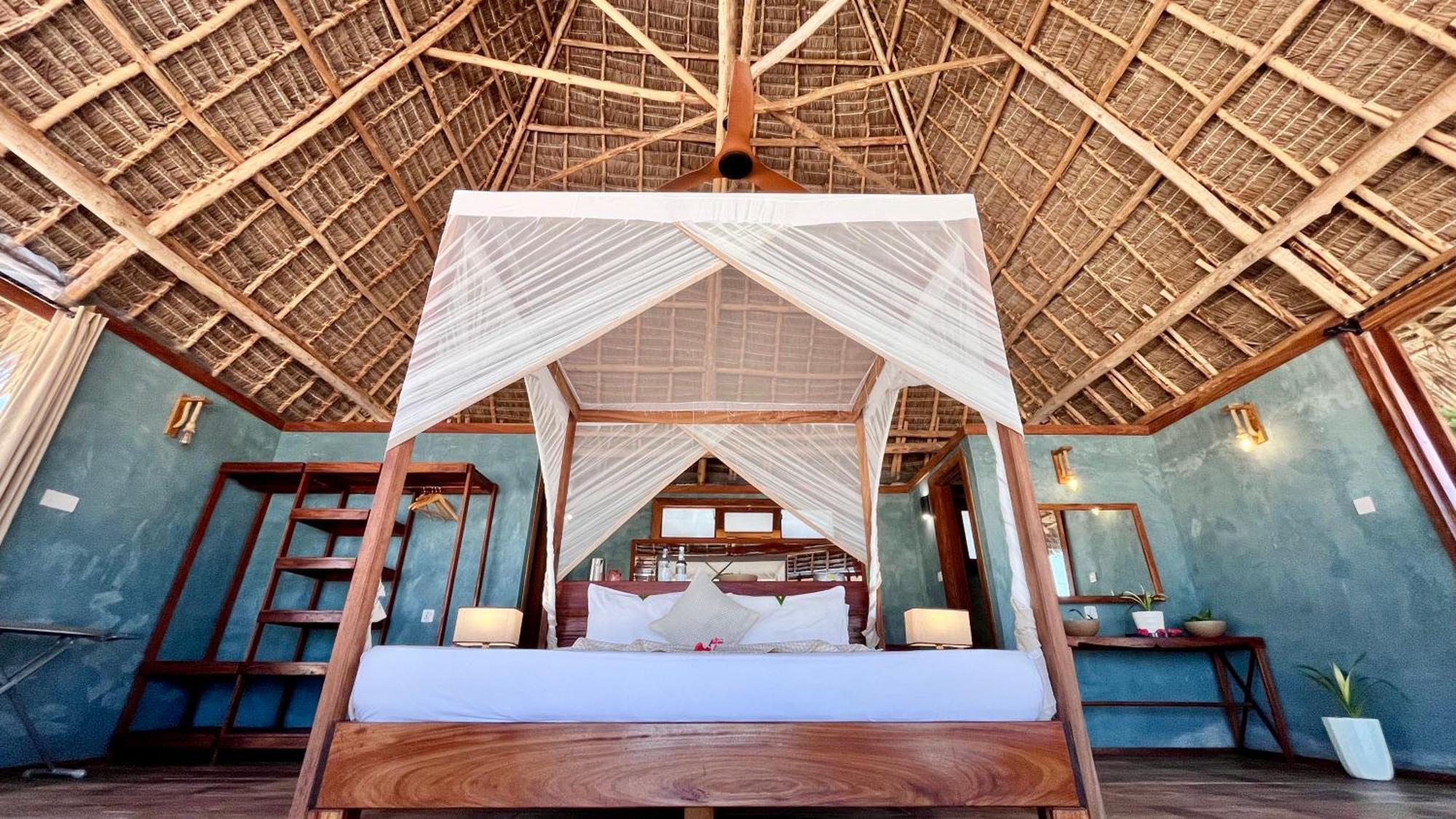 Tiki Beach Club & Resort (Adults Only) Bwejuu Ngoại thất bức ảnh
