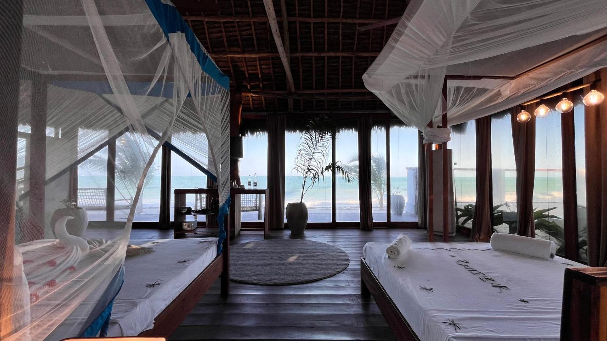 Tiki Beach Club & Resort (Adults Only) Bwejuu Ngoại thất bức ảnh