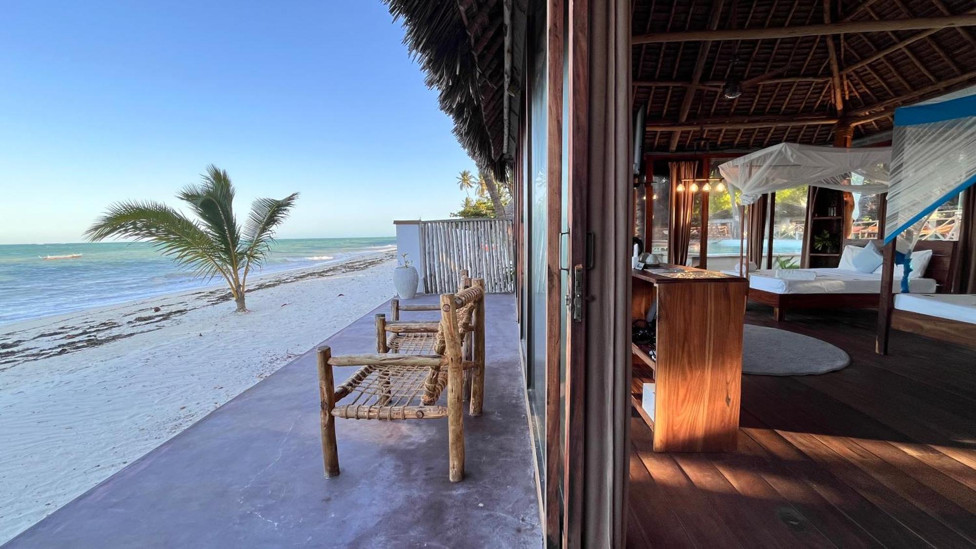 Tiki Beach Club & Resort (Adults Only) Bwejuu Ngoại thất bức ảnh